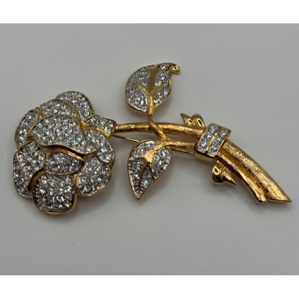 Vintage Nolan Miller Signed Gold Tone Rhinestone Rose Flower Brooch Pin